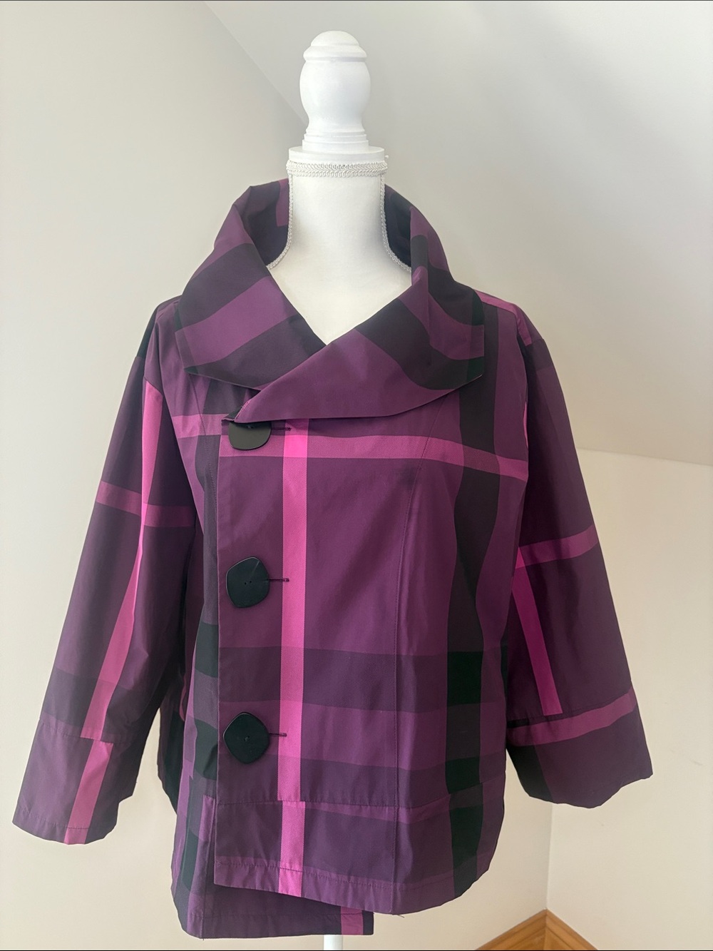 Liv Habitat Jacket Purple Plaid Short Jacket with Oversized Collar